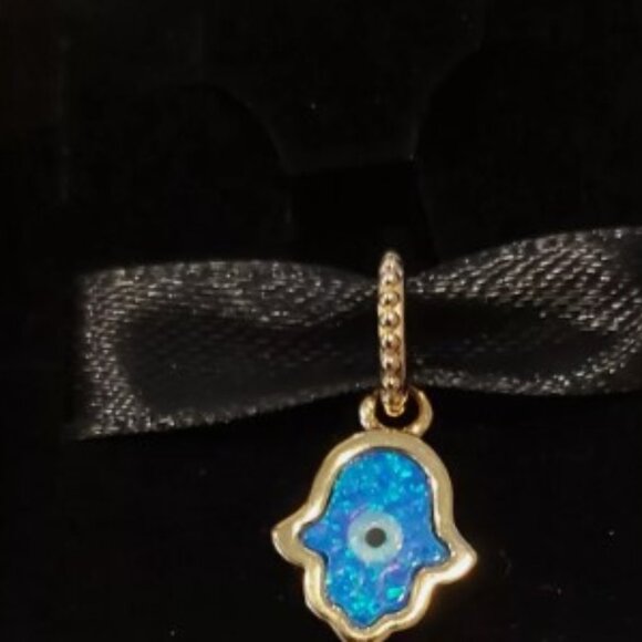AUTH PANDORA Moments Opalescent Blue Hamsa Hand Dangle Charm 762699C01 - Picture 3 of 16